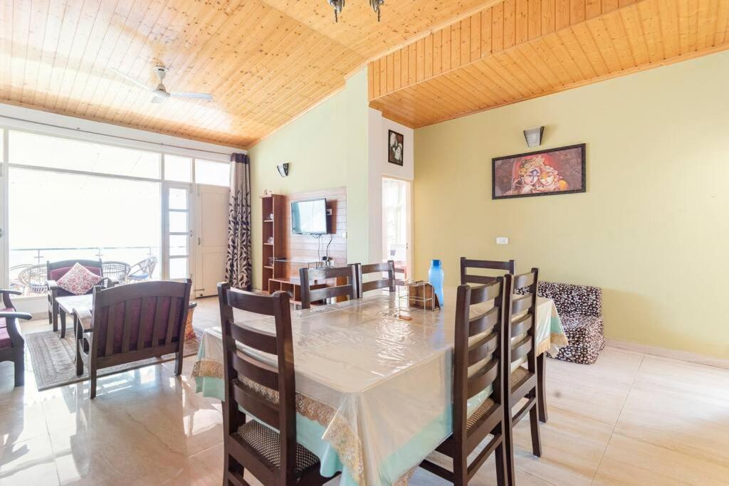 Kasauli Edge Apt With Balcony Dış mekan fotoğraf